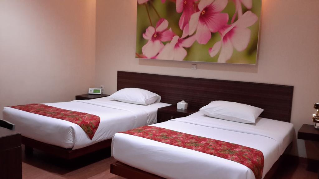 Hotel Matos Jayapura Habitación foto